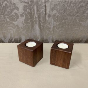 Küünlajalg meranti tume