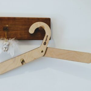 riidepuu-oma-logoga-kokku-pandav